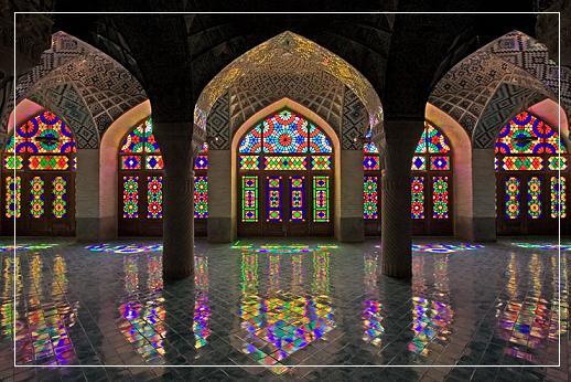 معماری ایرانی و پیوندش با هنرهای سنتی